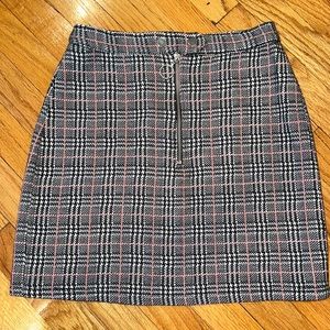 BRAND NEW TopShop Skirt